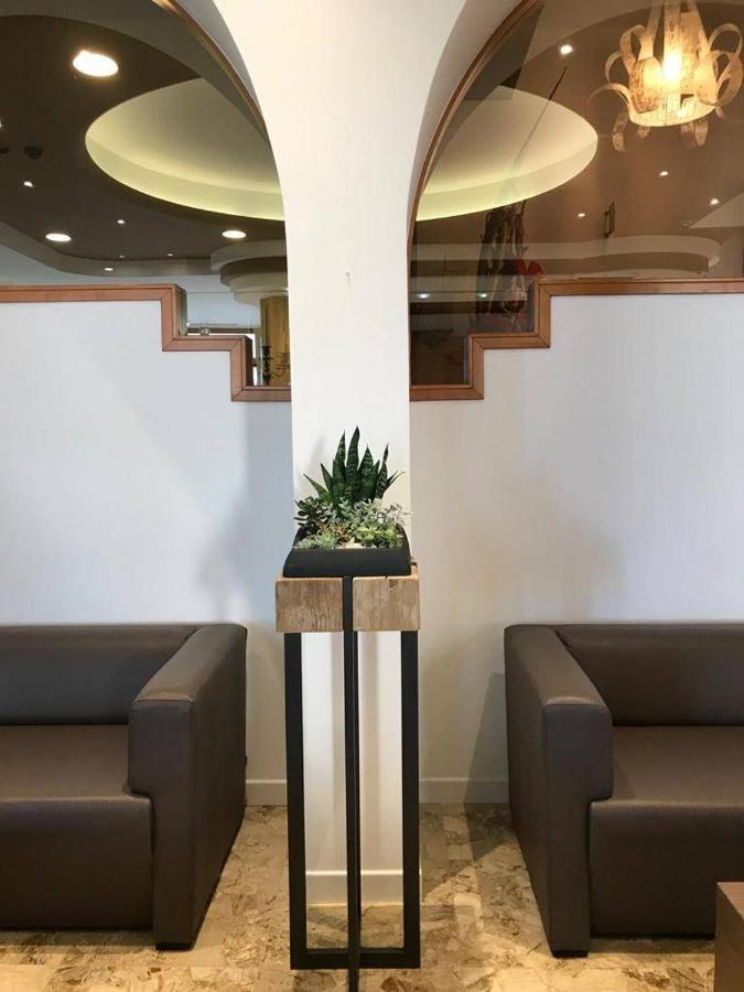 Hotel Italy 비비오네 외부 사진