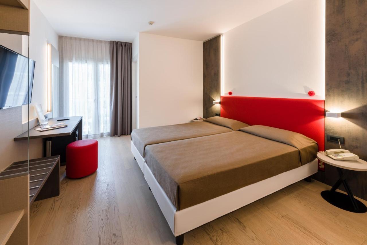 Hotel Italy 비비오네 외부 사진